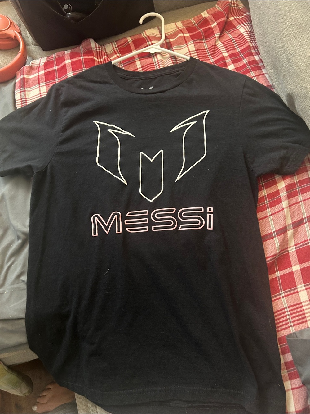 MESSI Men's Black Logo Graphic T-Shirt Worn once!!